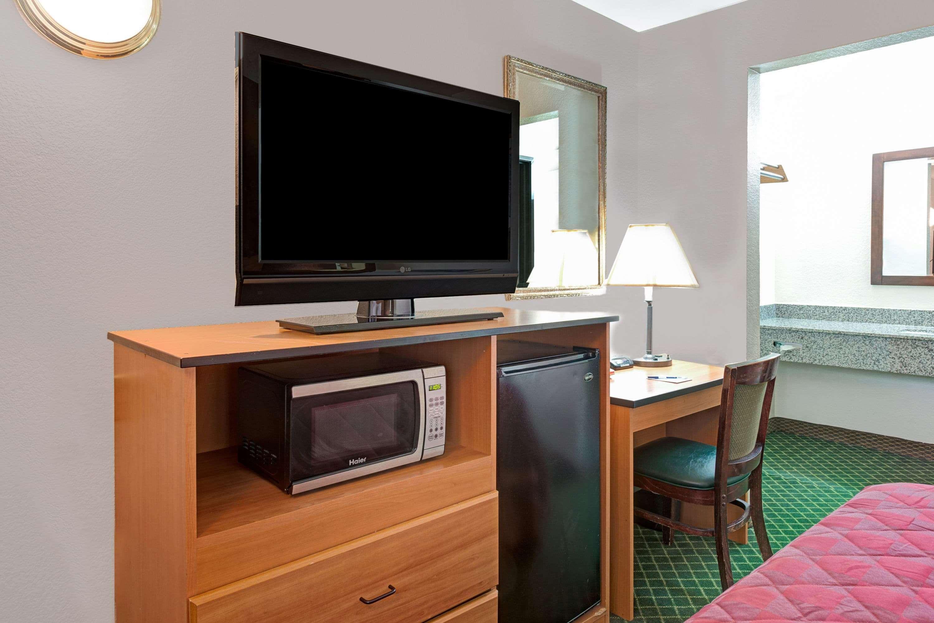 Travelodge Sacramento/Rancho Cordova Exteriör bild