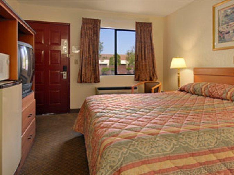 Travelodge Sacramento/Rancho Cordova Rum bild